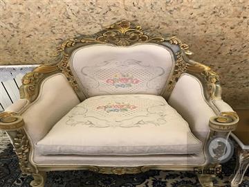 عکس آگهی مبلمان هفت نفره به همراه میزناهارخوری