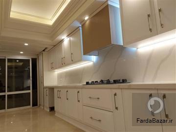 کابینت‌سازی حرفه‌ای ۲۰ سال تجربه اجرای بی‌دغدغه